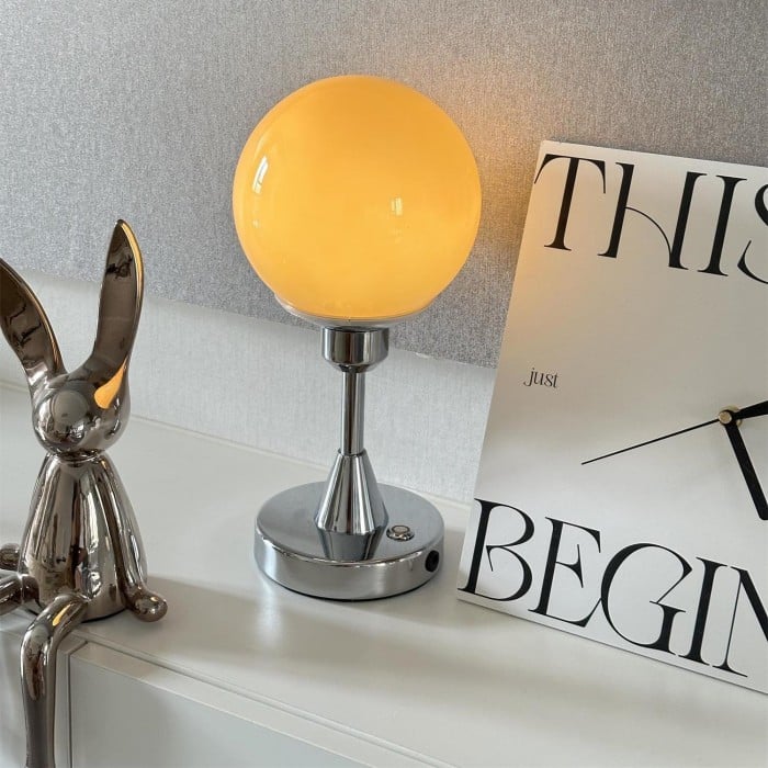 Vitale Bauhaus Candy Ball Glas Tischlampe - Kaufen Sie eine und erhalten Sie eine gratis!