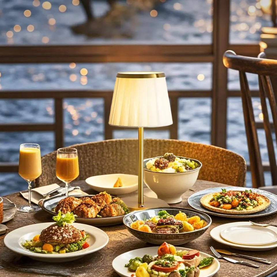 Adrian Elegance Tischlampe | Kaufe eine, erhalte eine gratis!