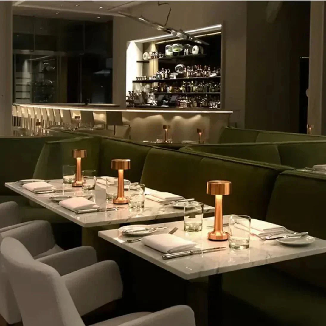 Dublin Tischlampe – Kaufe 1, Erhalte 1 GRATIS!