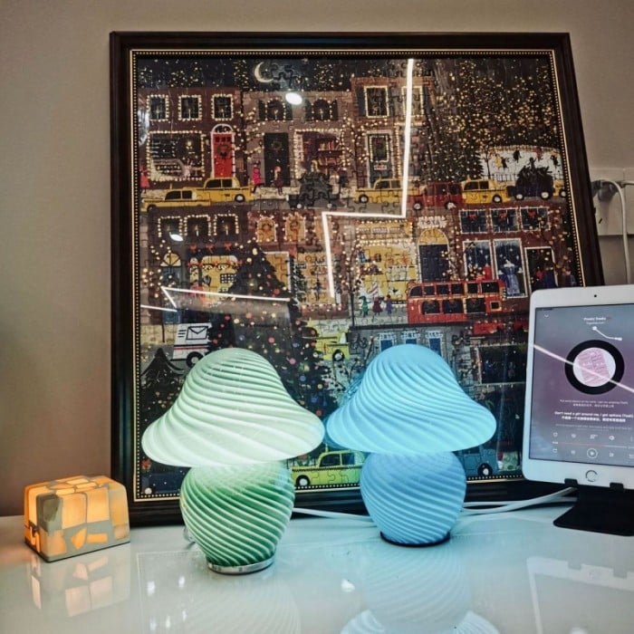 Clara LED Tischlampe Nachtlicht | Kaufen Sie eine, erhalten Sie eine gratis!