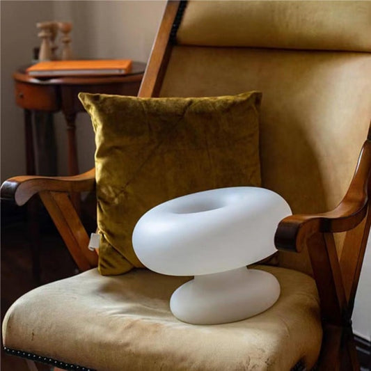 Olivier Glas Donut Bauhaus Tischlampe | Kaufen Sie eine, erhalten Sie eine gratis!