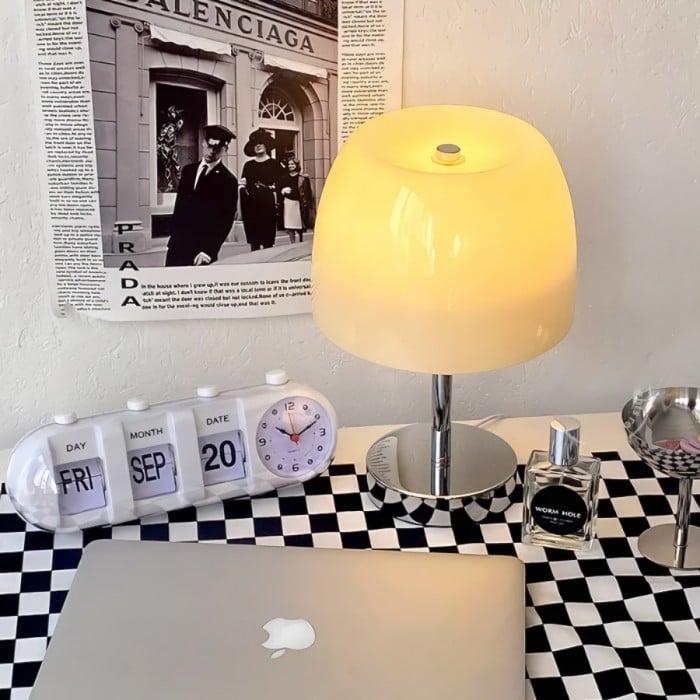 Eleonora Bauhaus Lollipop Glas Tischlampe - Kaufen Sie eine, erhalten Sie eine gratis!